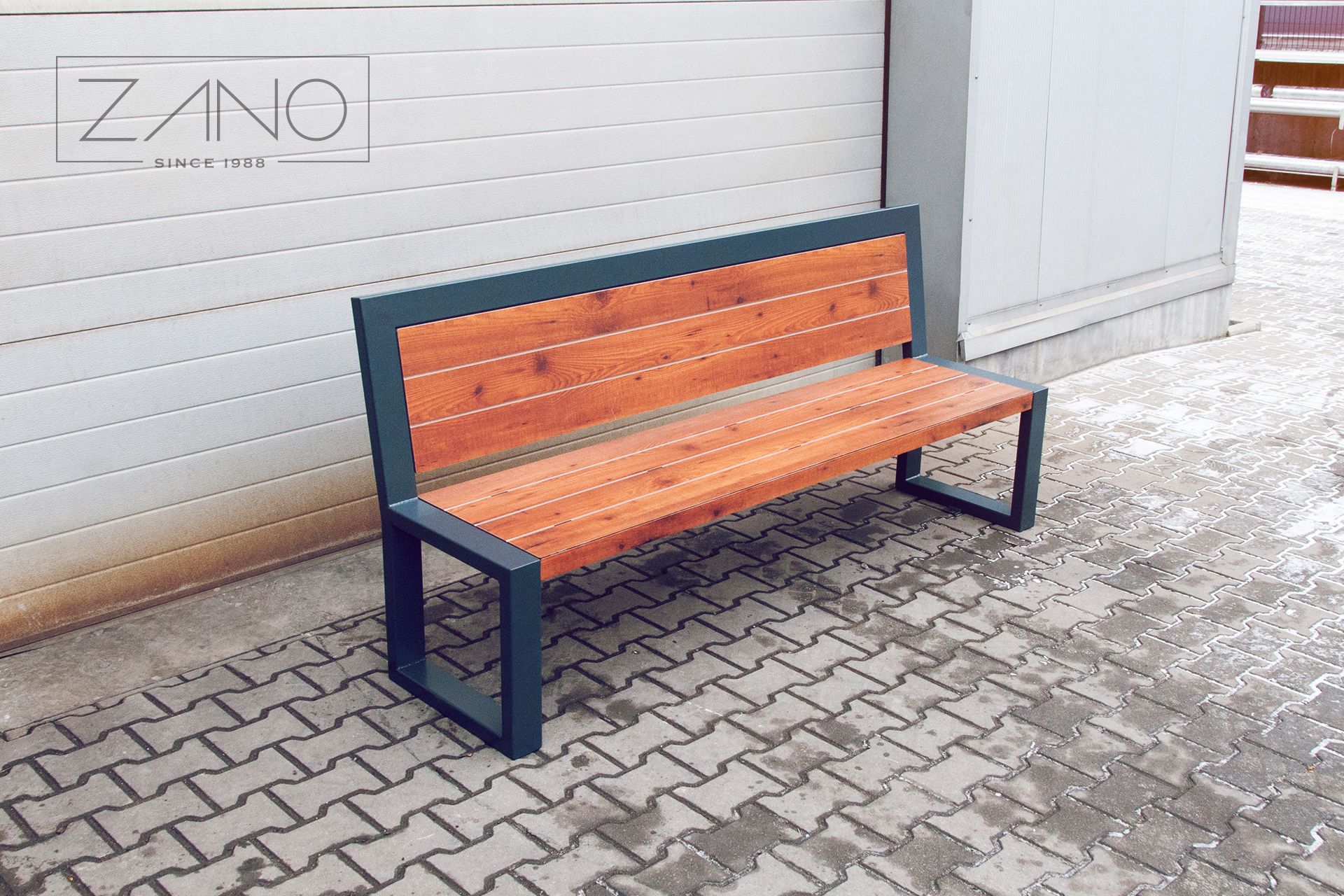 Pluris city bench 02.005 | ZANO city furniture